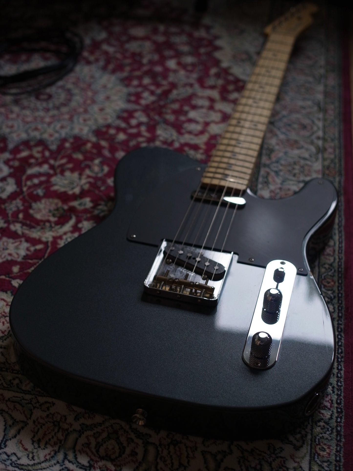 2019 Fender Made in Japan Hybrid 50s Telecaster in Charcoal Frost Metallic